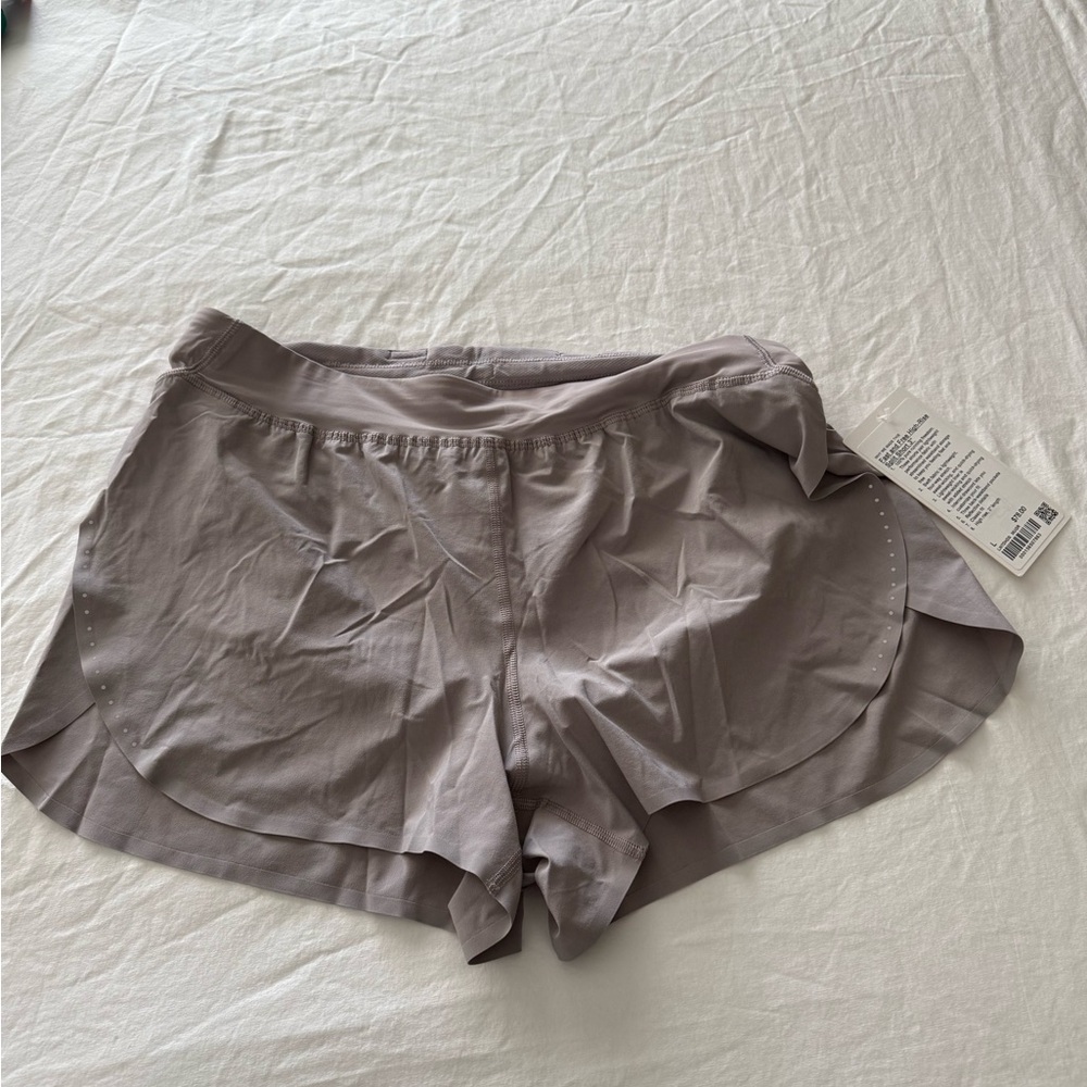 Lululemon fast and free high rise split short 3” NWT- mauve grey